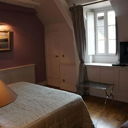 Guest house La Cour Berbisey - Teritoria 4*