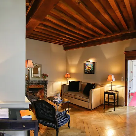 La Cour Berbisey - Teritoria Guest house