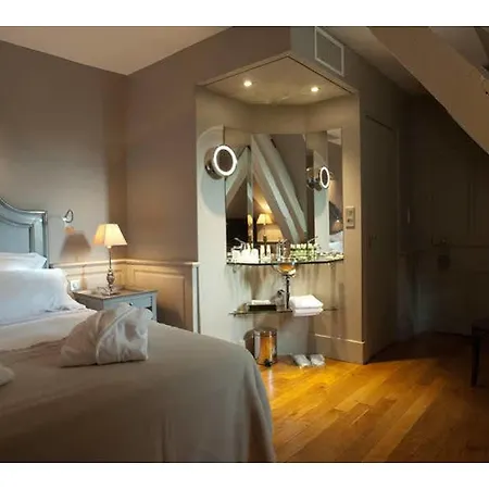 Guest house La Cour Berbisey - Teritoria 4*