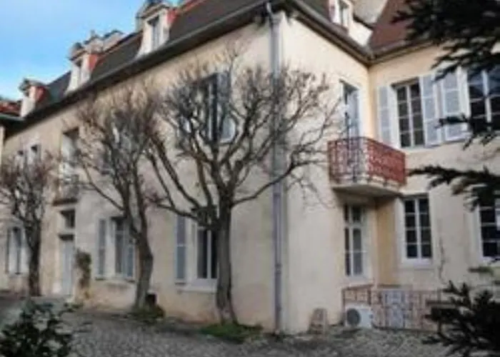 بيت ضيافة La Cour Berbisey - Teritoria 4*