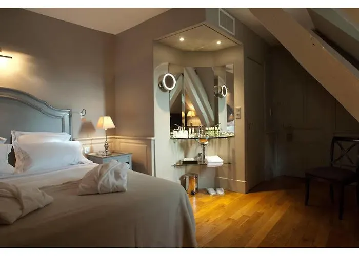 بيت ضيافة La Cour Berbisey - Teritoria 4*